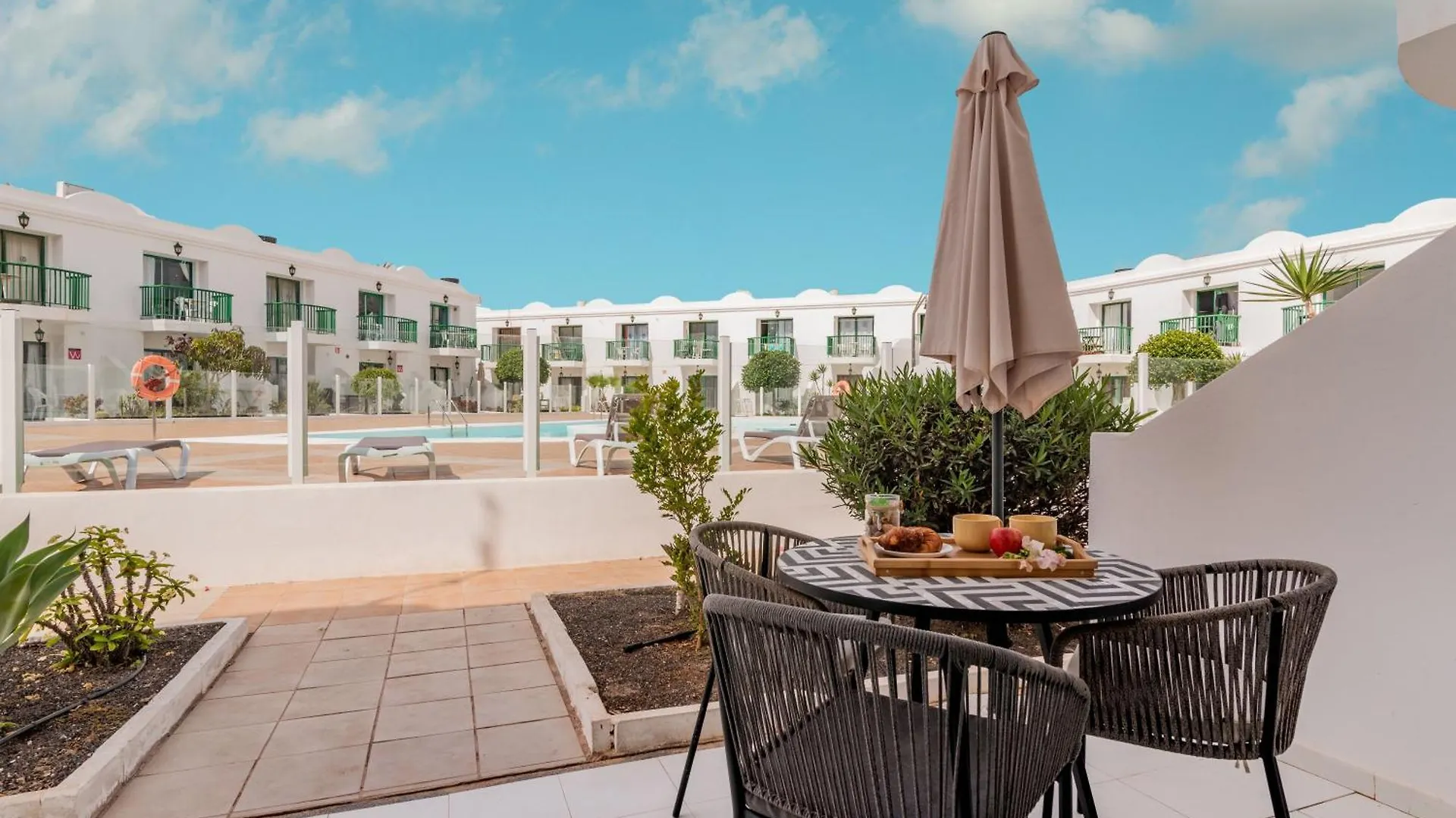 Flor De Las Dunas Pools Tennis, Bikes, Relax Corralejo 0*,